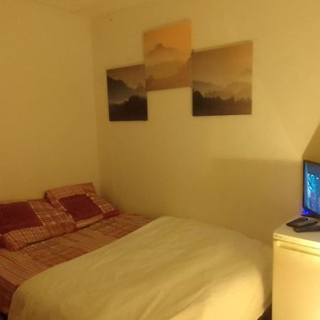 Simple Colocation Rooms Garges-lès-Gonesse Εξωτερικό φωτογραφία