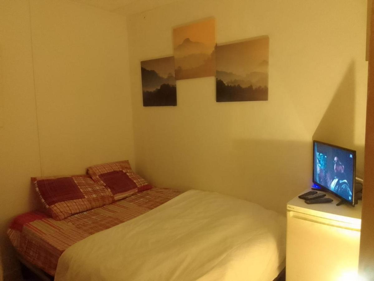 Simple Colocation Rooms Garges-lès-Gonesse Εξωτερικό φωτογραφία